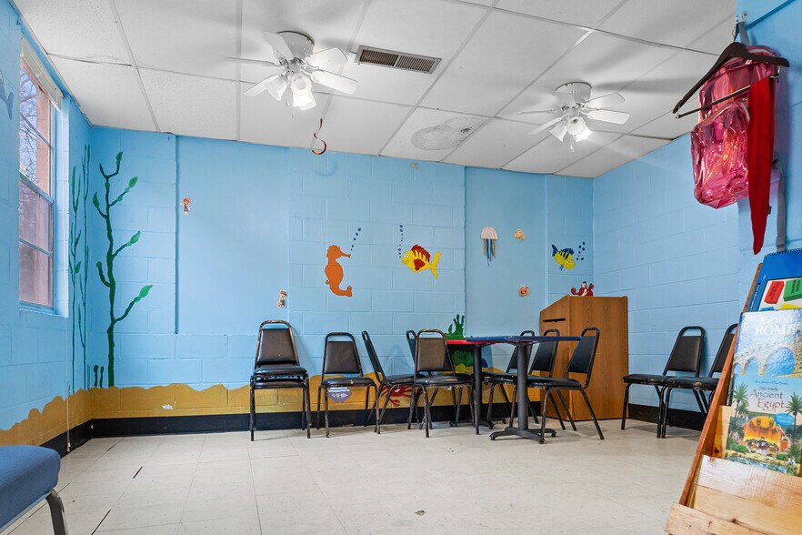 More Photos Of 6001 Buena Vista Rd, Columbus Religious Facility For Sale