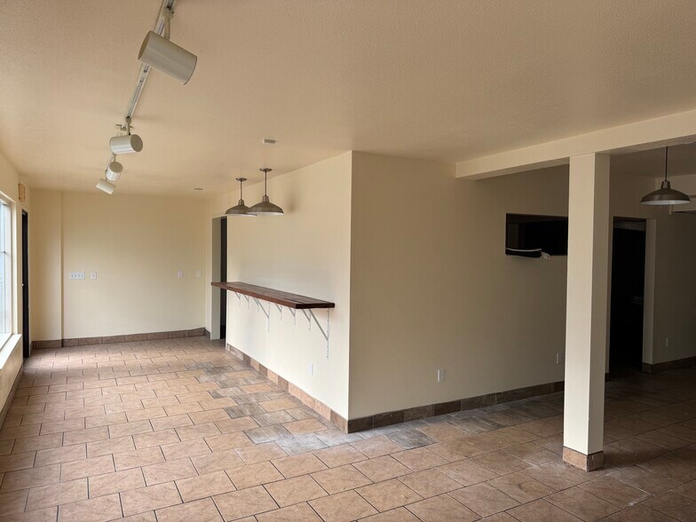 More Photos Of 455-475 I St, Arcata Storefront Retail Office For Lease