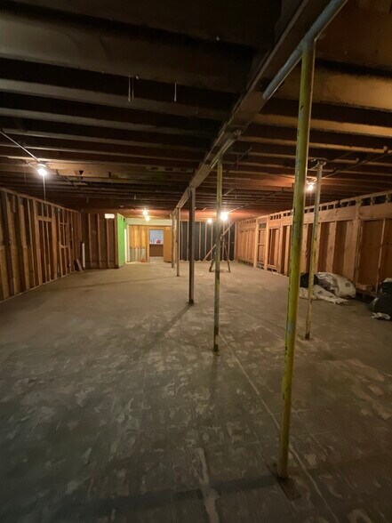 More Photos Of 3201 Texas Ave, La Marque Warehouse For Sale