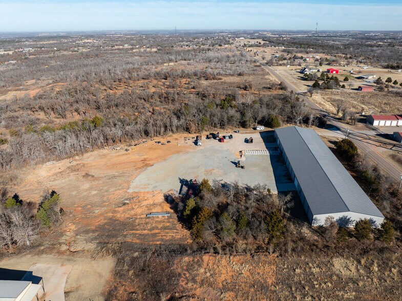More Photos Of 11535 Sooner Rd, Edmond Warehouse For Sale