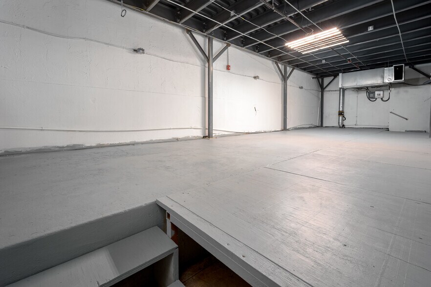 More Photos Of 6825 W Wilshire Blvd, Oklahoma City Theater Concert Hall For Sale