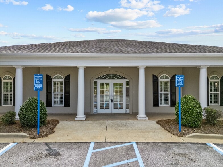 Primary Photo Of 239 Cedric St, Leesburg Office For Sale