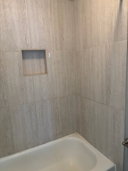 More Photos Of 311 Gladstell St, Conroe Apartments For Sale