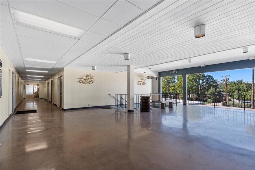 More Photos Of 2121 S Mill Ave, Tempe Loft Creative Space For Lease