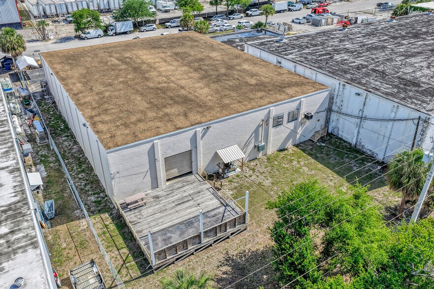 More Photos Of 380 27th St, Orlando Warehouse For Sale