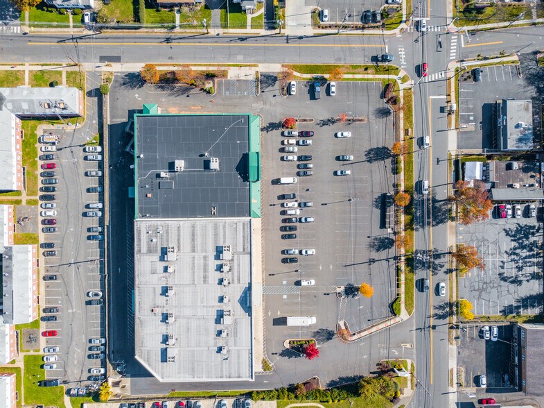 More Photos Of 509-513 W Union Ave, Bound Brook Freestanding For Sale