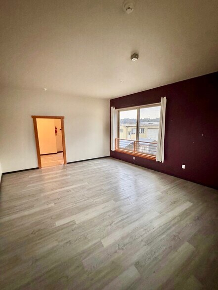 Primary Photo Of 5720 West End Rd, Arcata Office For Lease