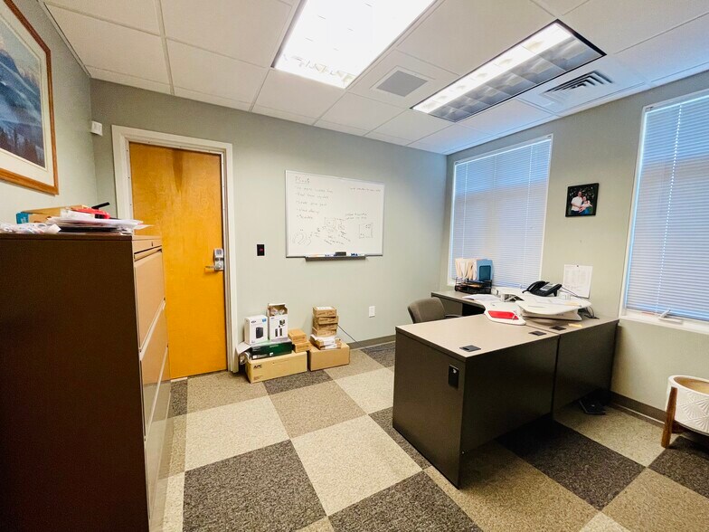 More Photos Of 5003 Southpark Dr, Durham Medical For Sale