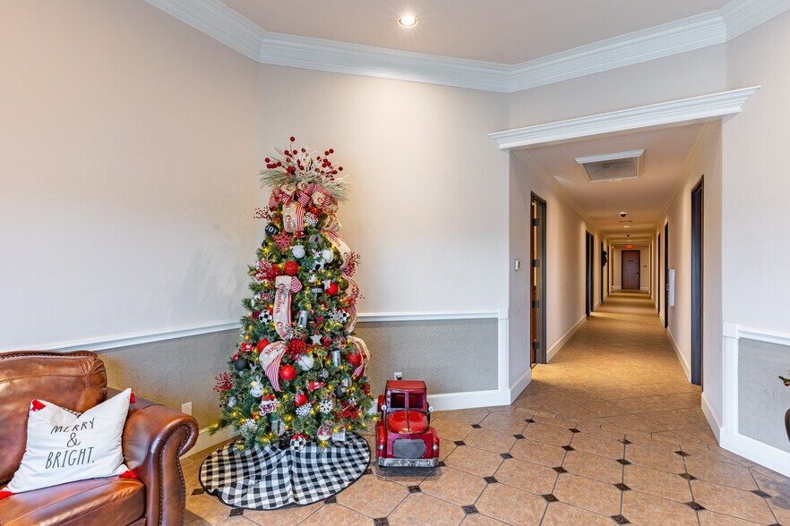More Photos Of 205 E US Hwy 80, Forney Office Residential For Lease