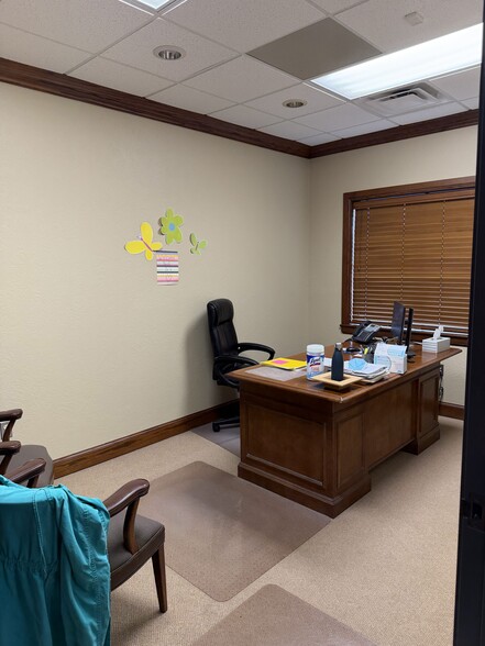 More Photos Of 1224 SW 104th St, Oklahoma City Medical For Lease