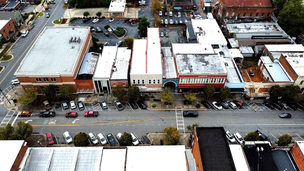 More Photos Of 127 S Wayne St, Milledgeville Apartments For Sale