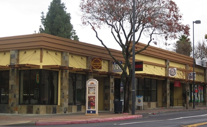 More Photos Of 1901-1919 Salvio St, Concord General Retail For Lease