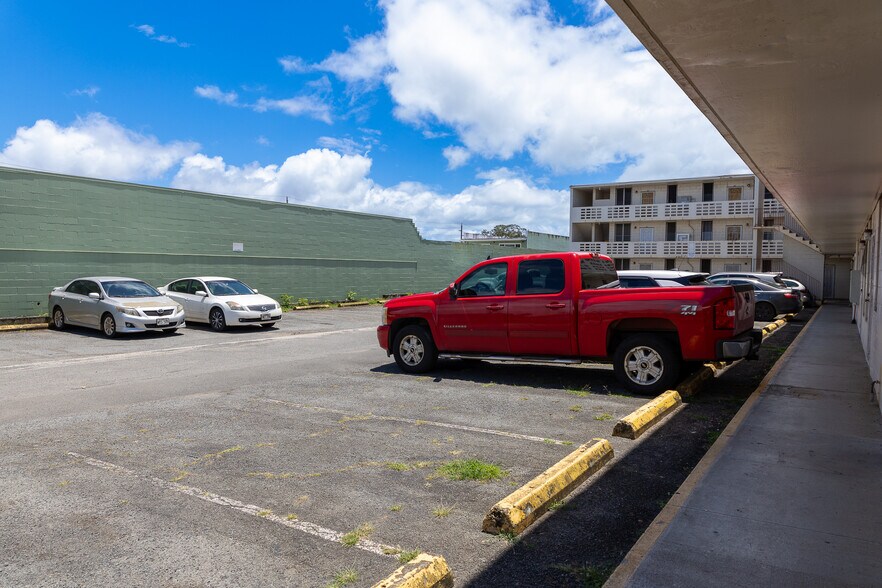 More Photos Of 55 Walker Ave, Wahiawa Apartments For Sale