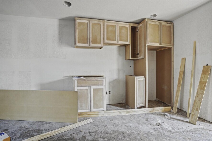 More Photos Of 1244 S Quincy Ave, Tulsa Multifamily For Sale