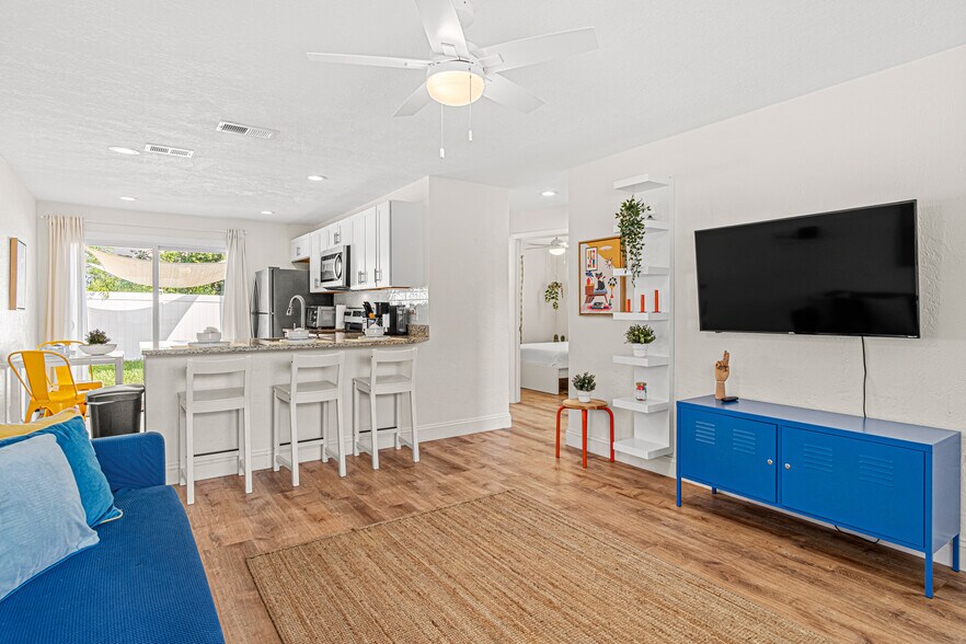 More Photos Of 5070 Orange Blvd, Port Orange Specialty For Sale