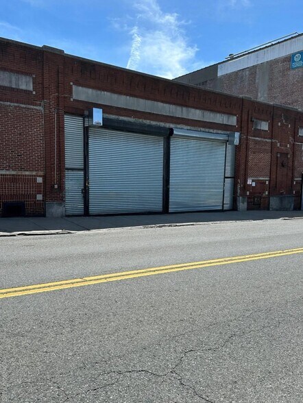 Primary Photo Of 156-158 Ludlow St, Yonkers Warehouse For Lease