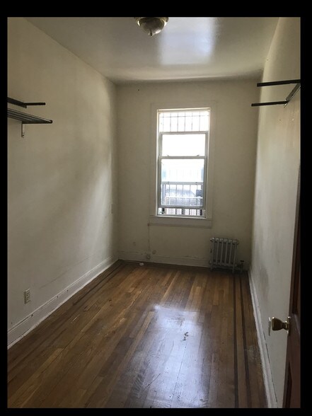 More Photos Of 734 E 227th St, Bronx Apartments For Sale