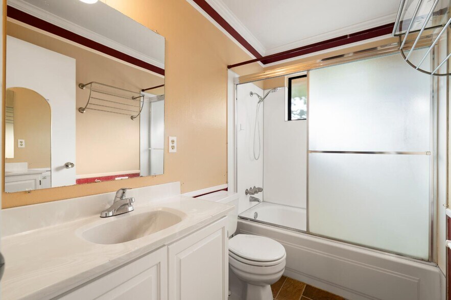 More Photos Of 5743 Woodleigh Dr, Carmichael Multifamily For Sale