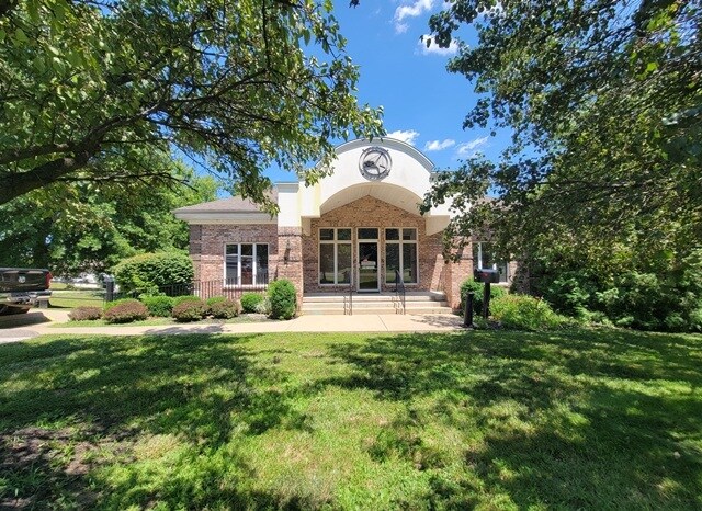 Primary Photo Of 1 Geeding Ln, Troy Medical For Lease