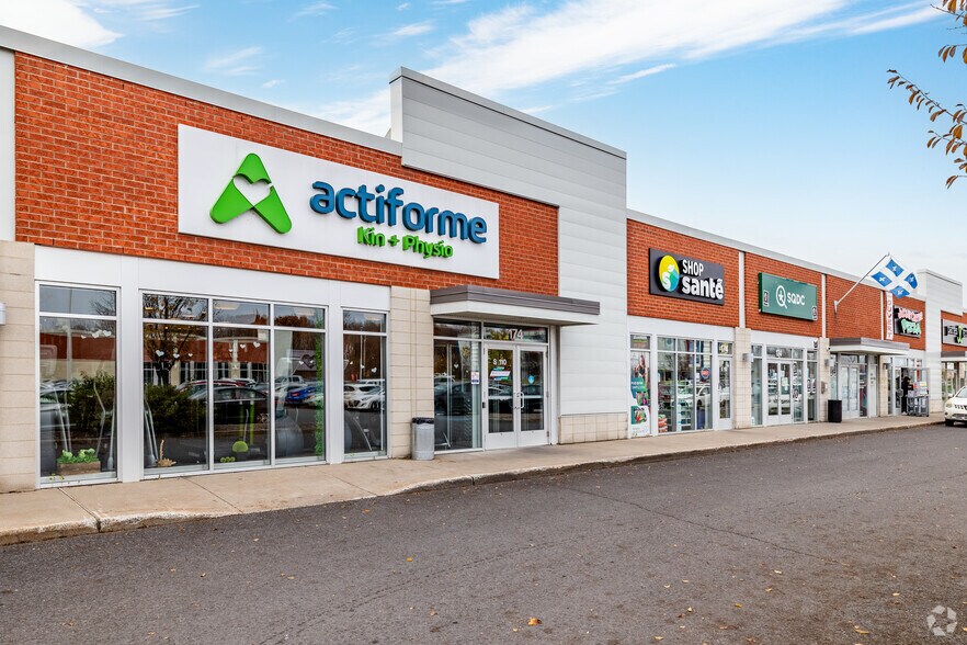 More Photos Of 174 Boul Saint-Luc, Saint-jean-sur-richelieu General Retail For Lease