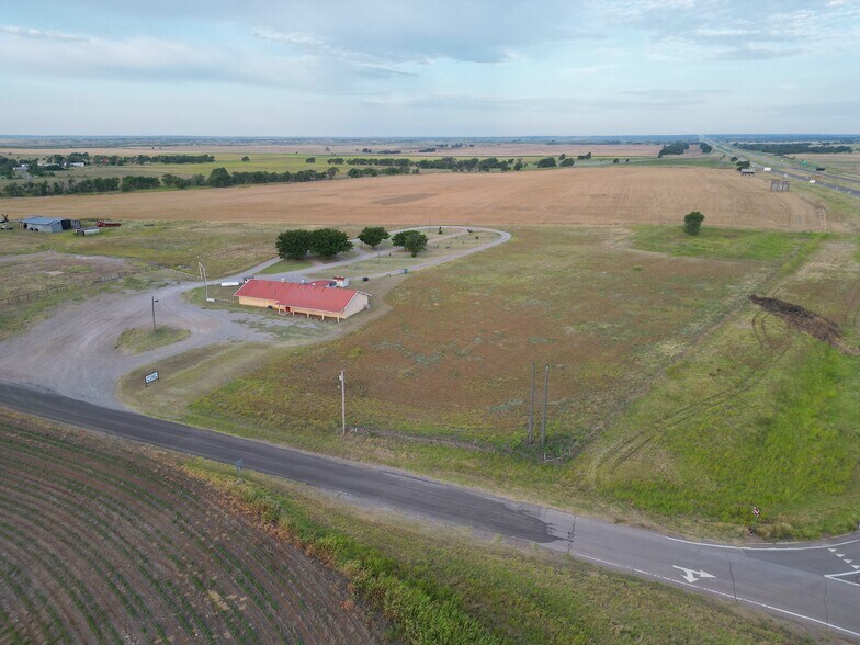 More Photos Of 633 Grand ave, Texola Flex For Sale