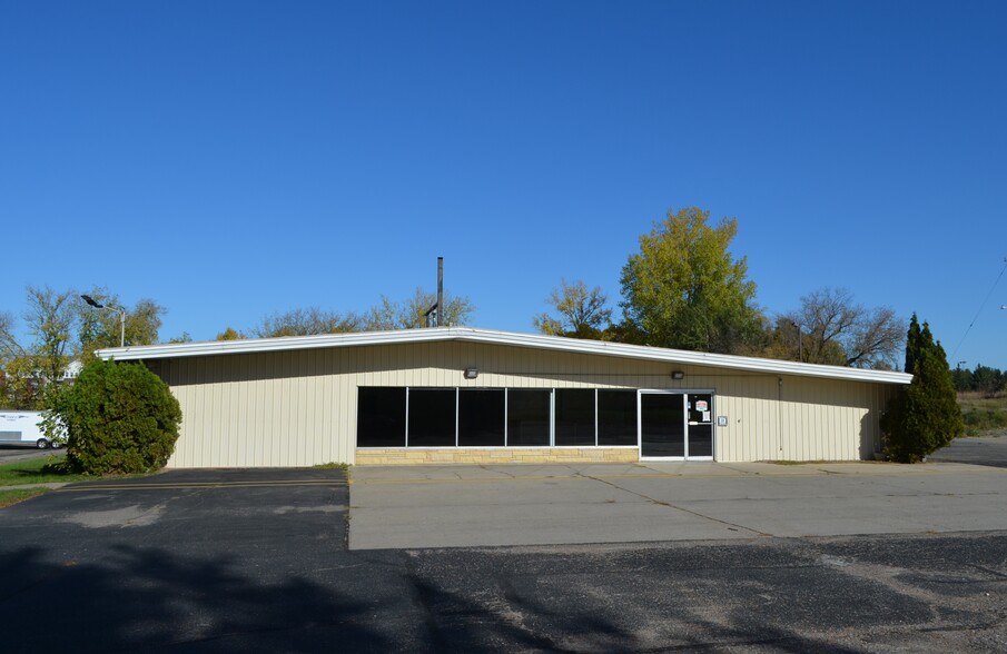 Primary Photo Of 8194 Fairview, Baxter Light Manufacturing For Lease