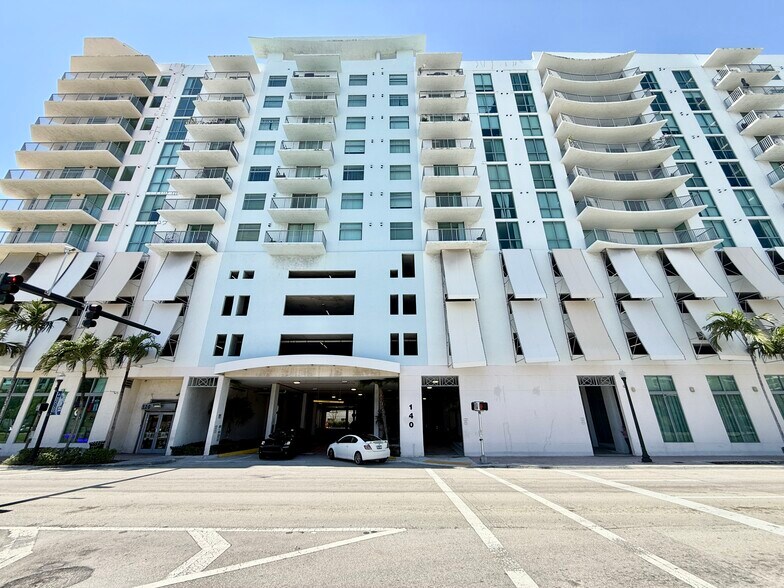 More Photos Of 140 S Dixie Hwy, Hollywood Apartments For Sale