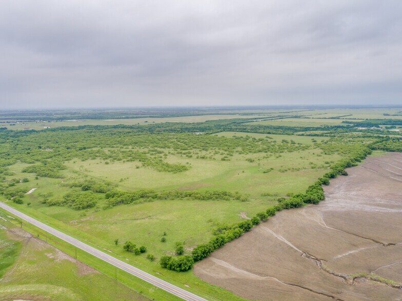 More Photos Of Fm 121, Gunter Land For Sale