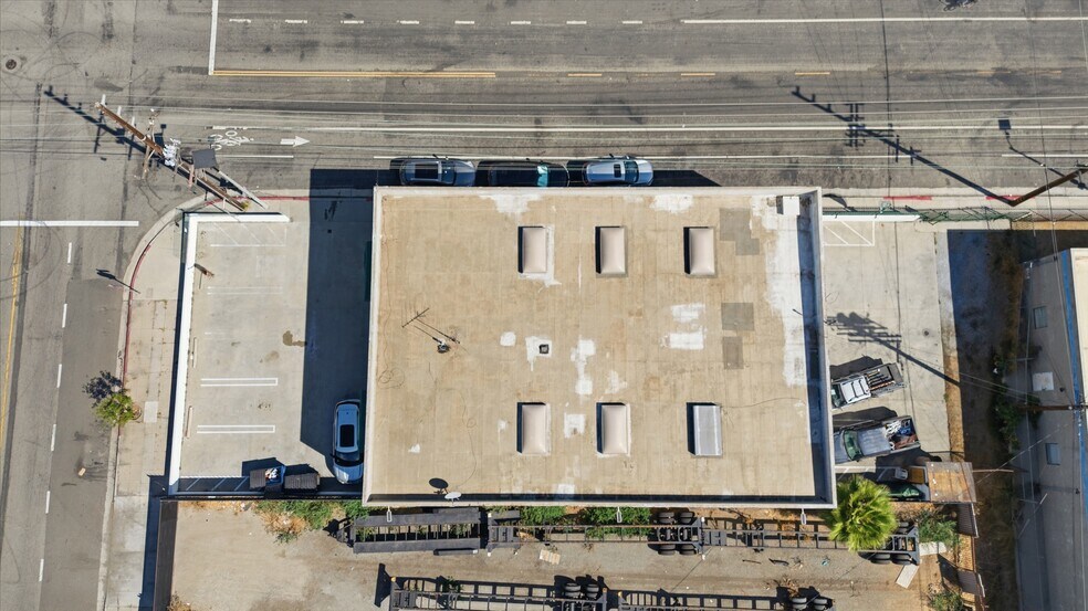 More Photos Of 650 N Broad Ave, Wilmington Warehouse For Sale