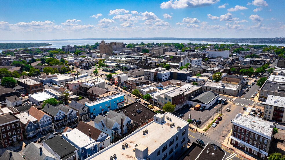 More Photos Of 218 New Brunswick Ave, Perth Amboy General Retail For Sale