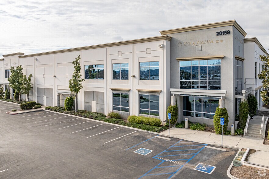 More Photos Of 20153-20159 Paseo Del Prado St, Walnut Warehouse For Lease