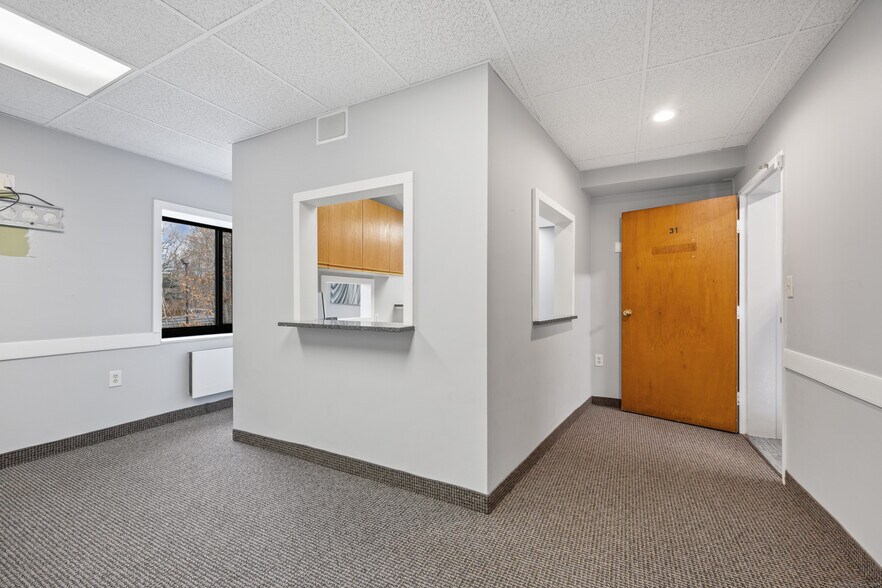 More Photos Of 350 S Main St, Cheshire Medical For Sale