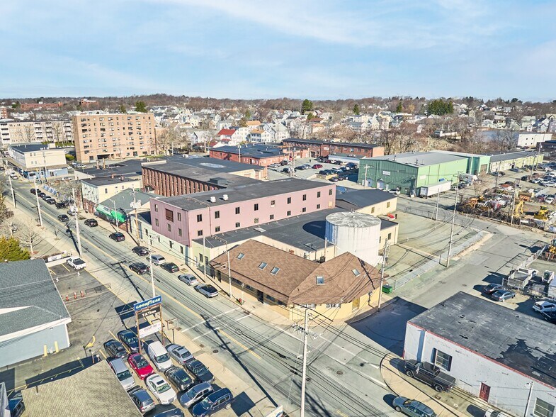 More Photos Of 39 Wallis St, Peabody Manufacturing For Sale