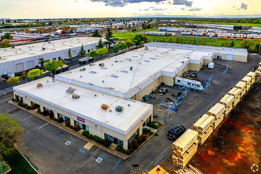 More Photos Of 852 Northport Dr, West Sacramento Warehouse For Lease