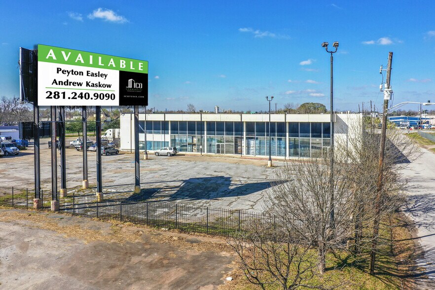 Primary Photo Of 3811 Eastex Fwy, Houston Refrigeration Cold Storage For Sale