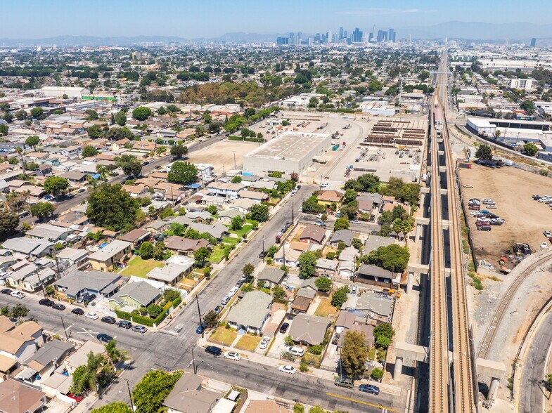 More Photos Of 5917 Converse Ave, Los Angeles Multifamily For Sale