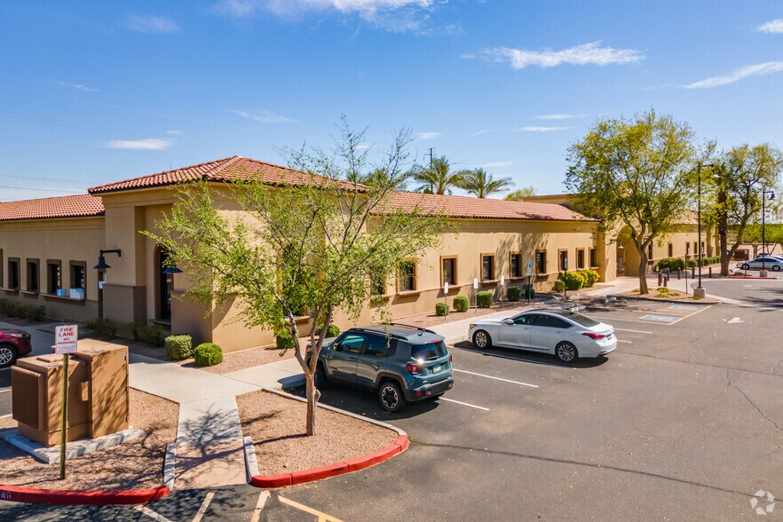 More Photos Of 16611 S 40th St, Phoenix Medical For Lease