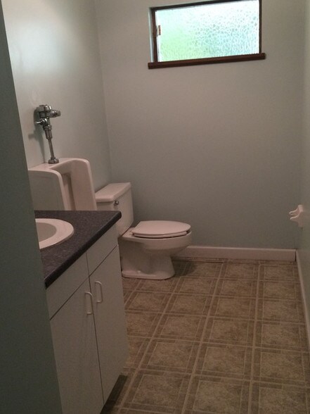 More Photos Of 3881 S Nova Rd, Port Orange Office For Sale
