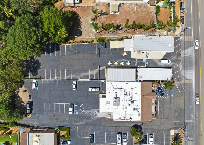More Photos Of , Vista General Retail For Sale