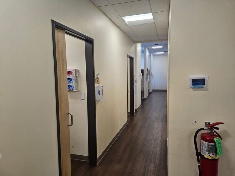 More Photos Of 10690 Del Mar Pky, Aurora Unknown For Lease