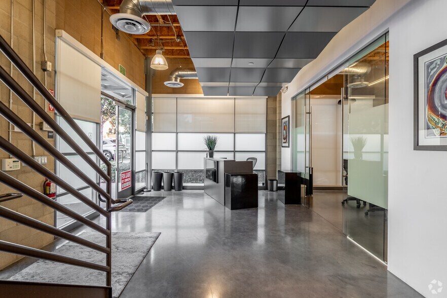More Photos Of 9930 Irvine Center Dr, Irvine Loft Creative Space For Lease
