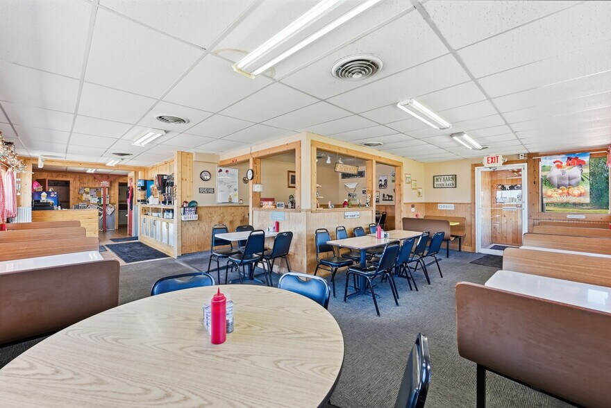 More Photos Of 409 US-71 W, Clarissa Restaurant For Sale