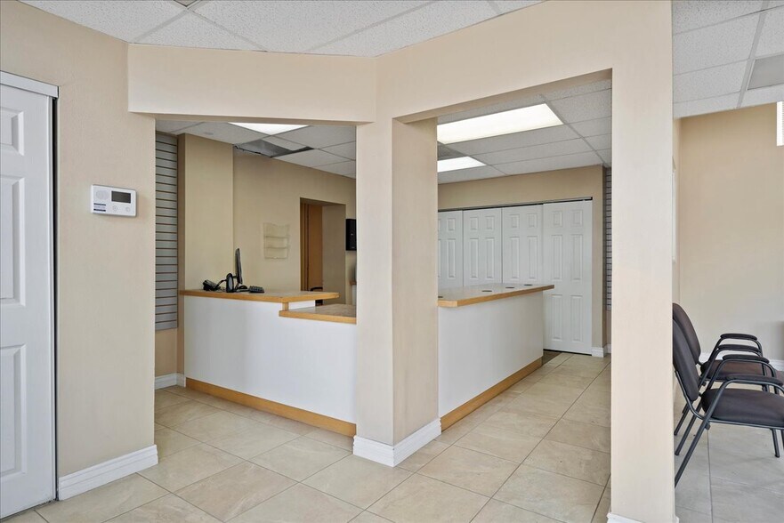 More Photos Of 601 E Lincolnway, Cheyenne Storefront Retail Residential For Sale