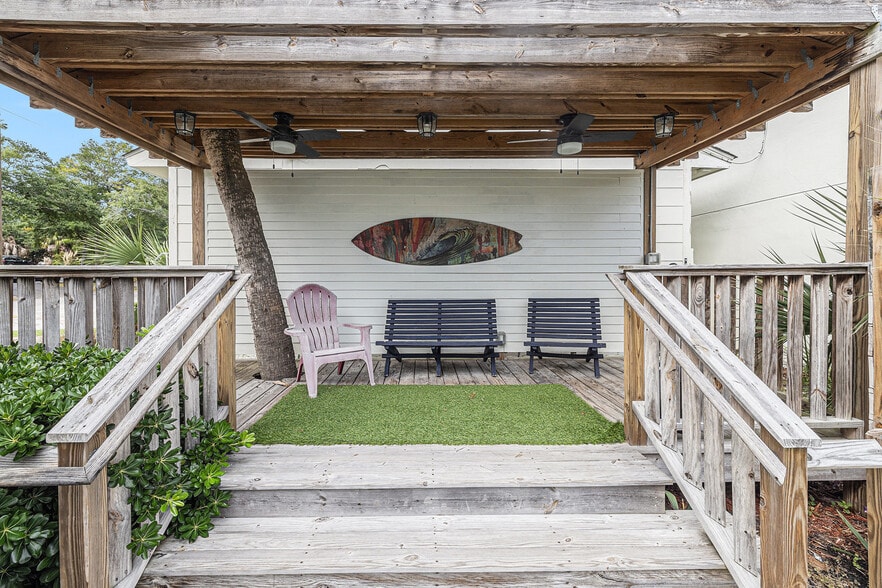 More Photos Of 7501 N Ocean Blvd, Myrtle Beach Hotel For Sale