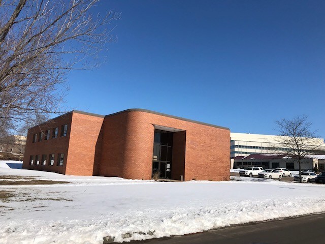 More Photos Of 1280 W Clairemont Ave, Eau Claire Medical For Lease
