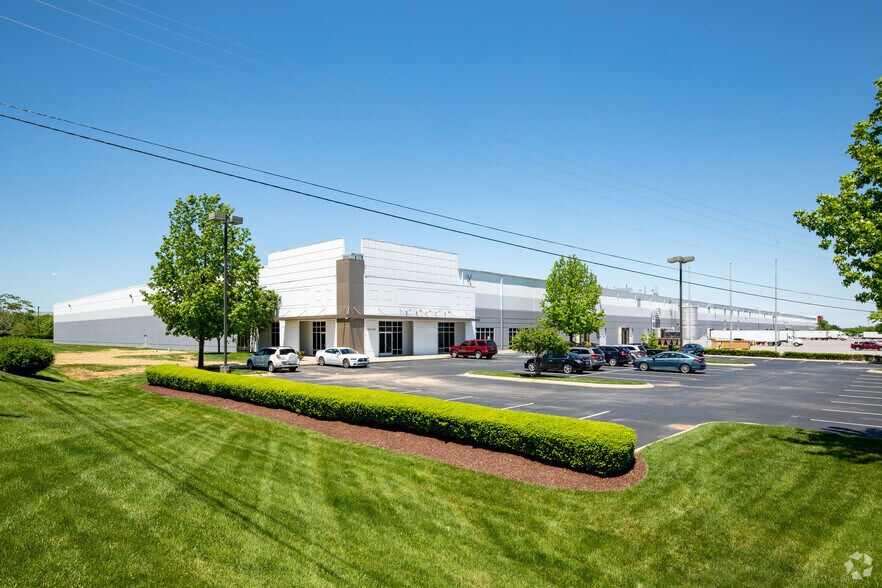 Primary Photo Of 4000-4010 Centre Pointe Dr, La Vergne Distribution For Lease