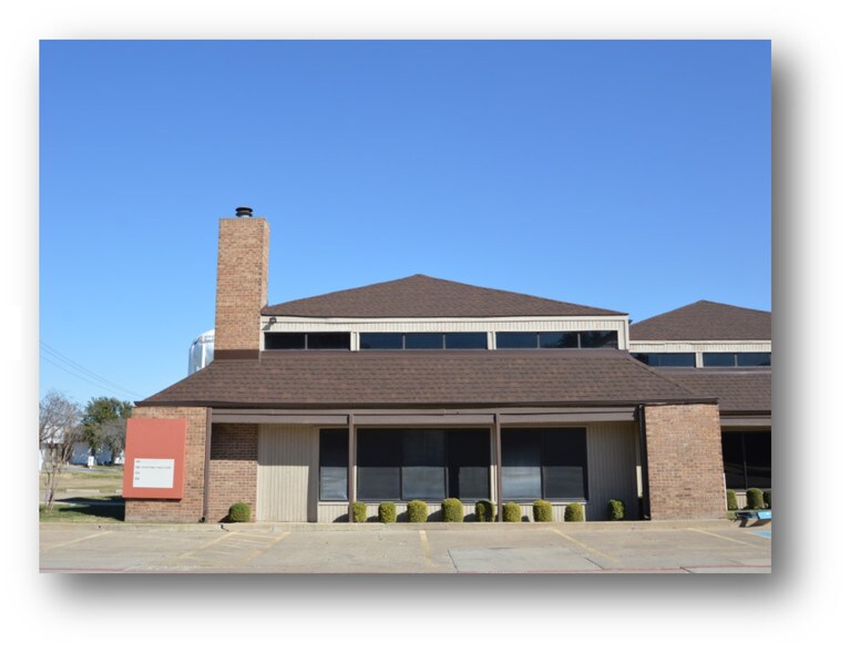 More Photos Of 205 Billings St, Arlington Unknown For Lease