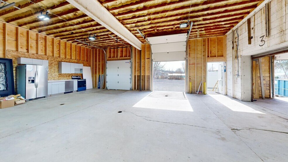 More Photos Of 750 Edison Ave, Sunbury Warehouse For Sale
