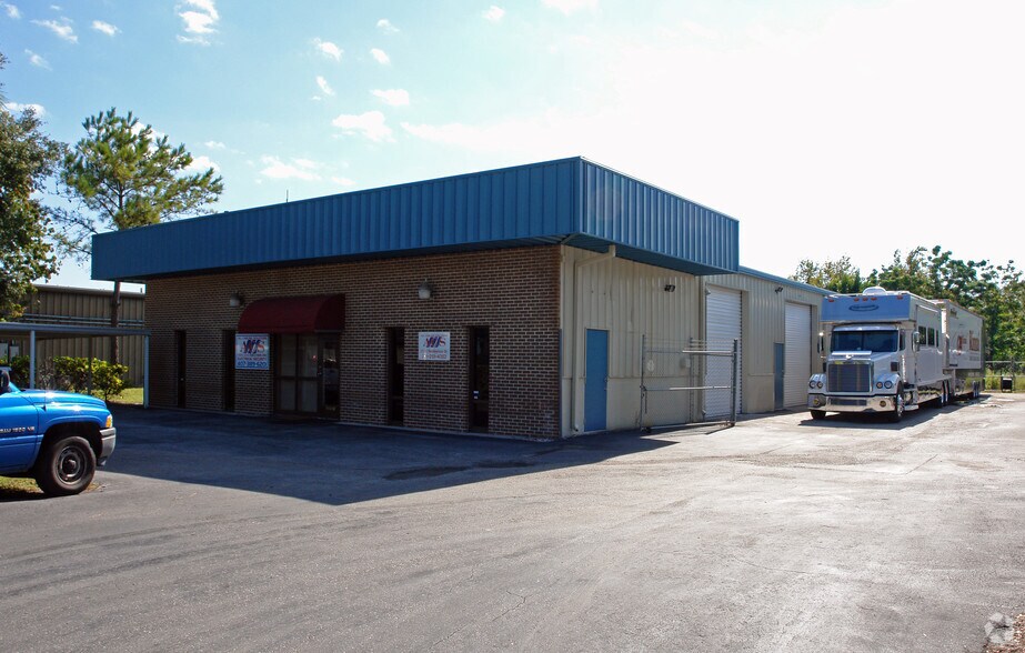 Primary Photo Of 2532 Pemberton Dr, Apopka Warehouse For Sale