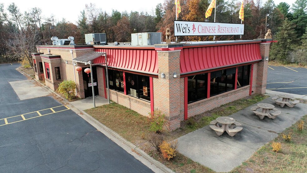 More Photos Of 630 S Frontage Rd, Wisconsin Dells Fast Food For Sale